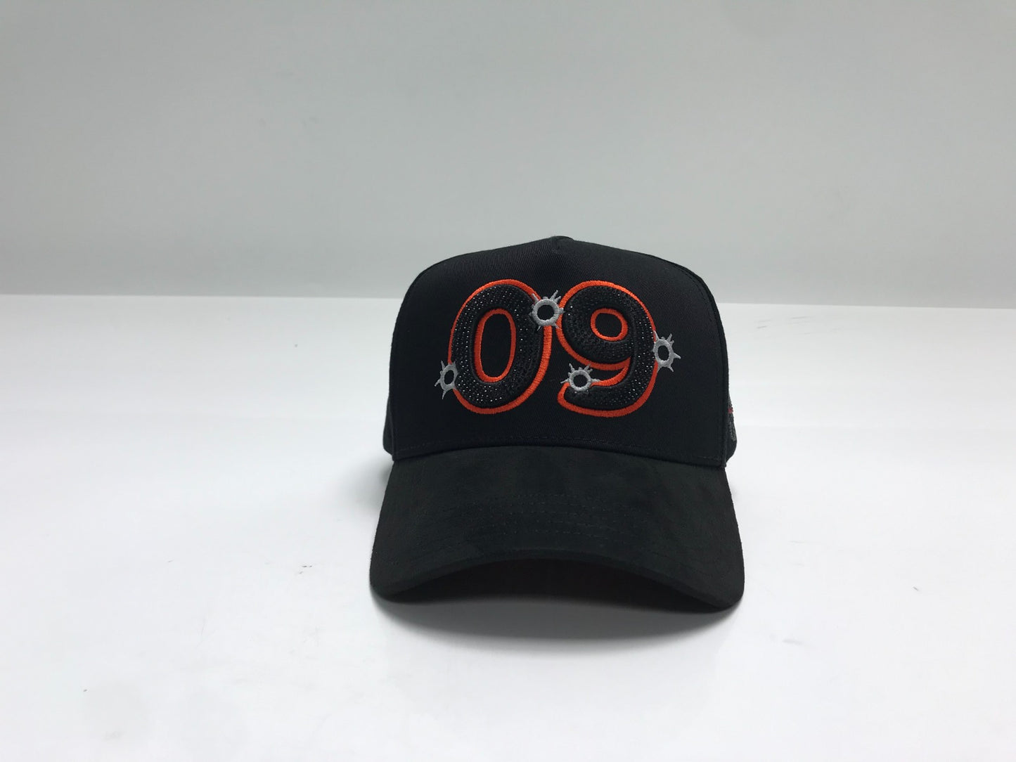 El 09 Hat