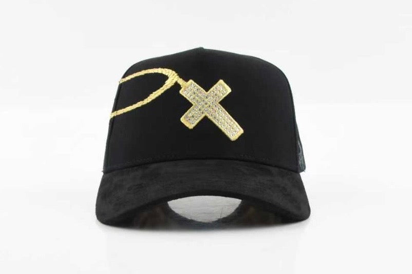 Dios por delante hat